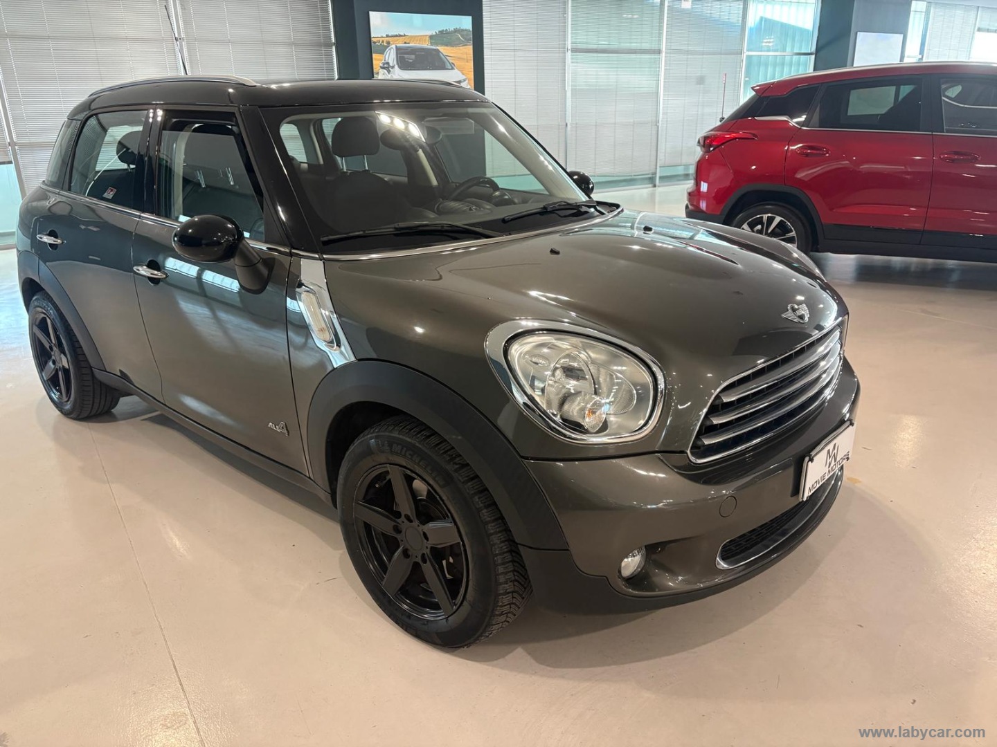Mini Cooper D Business Countryman ALL4 - immagine 2
