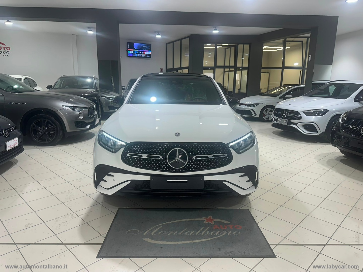 GLC 220 d 4Matic Coupé AMG Line Premium - immagine 2