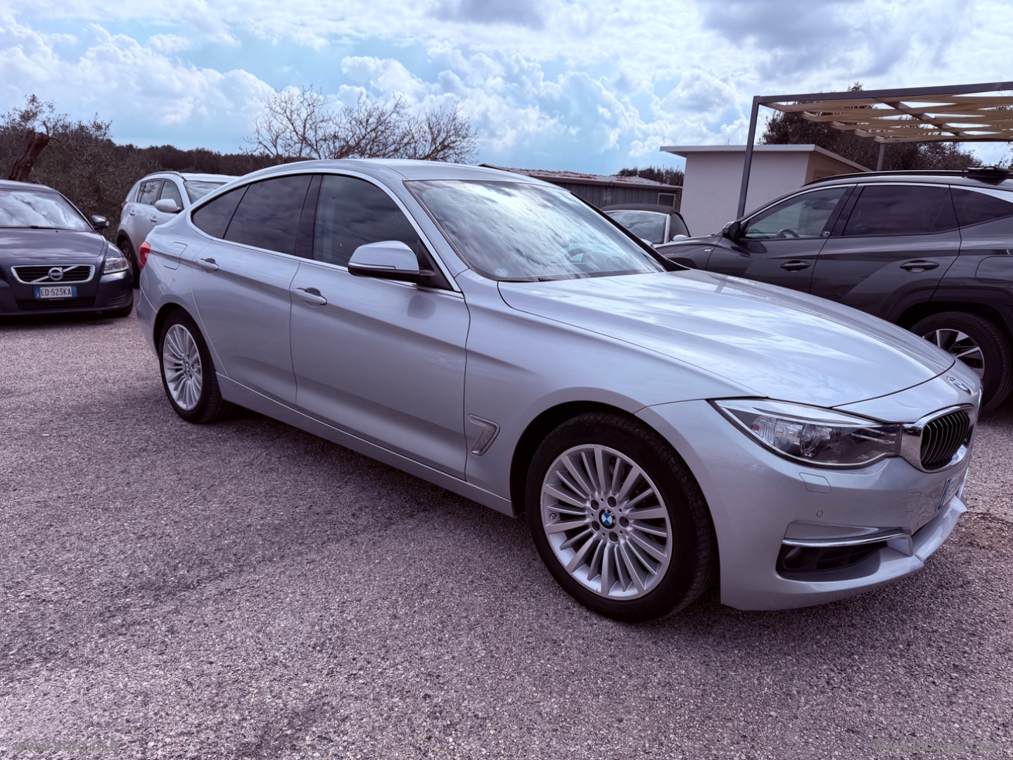 320d xDrive Gran Turismo Busin. Adv. aut - immagine 2