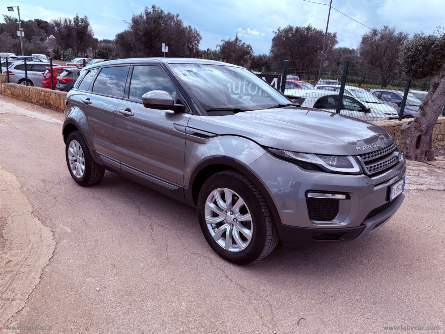 RR Evoque 2.0 TD4 150 5p Bs Ed.Prem.Pure - immagine 2