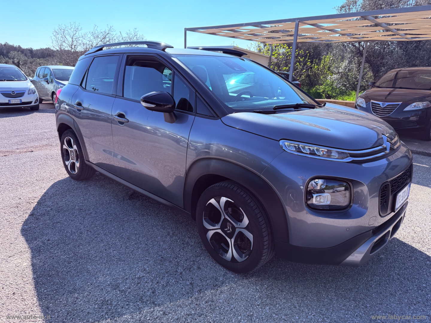 C3 Aircross BlueHDi 100 Shine - immagine 2