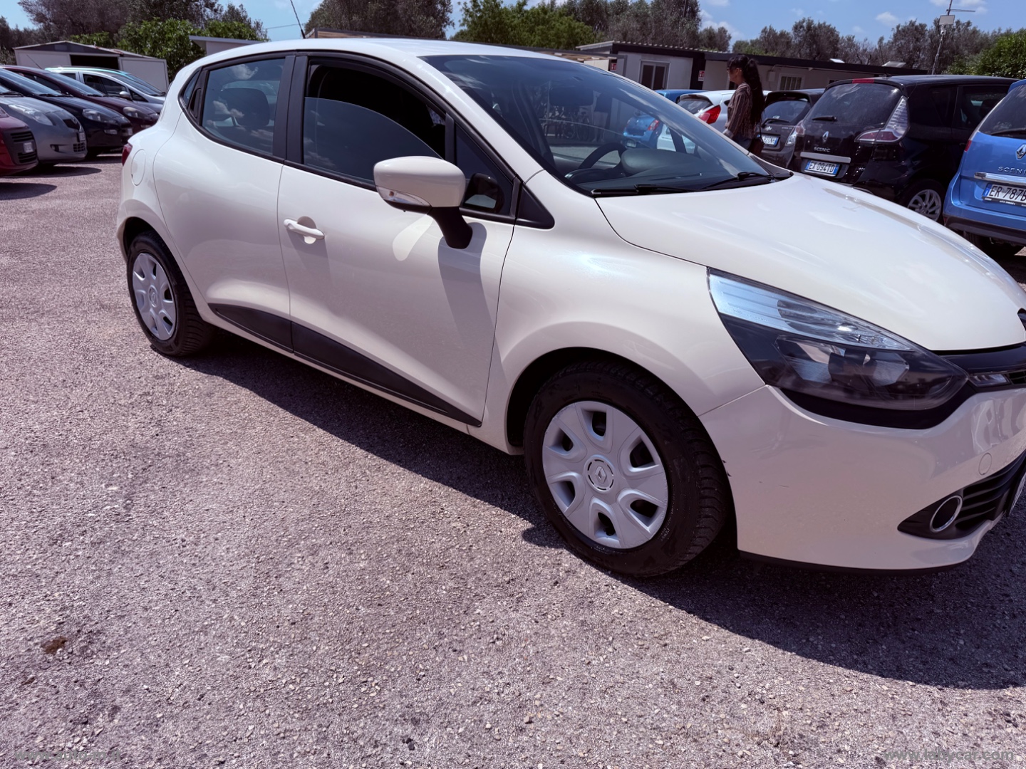 Clio 1.2 75 CV GPL 5p. Live - immagine 2