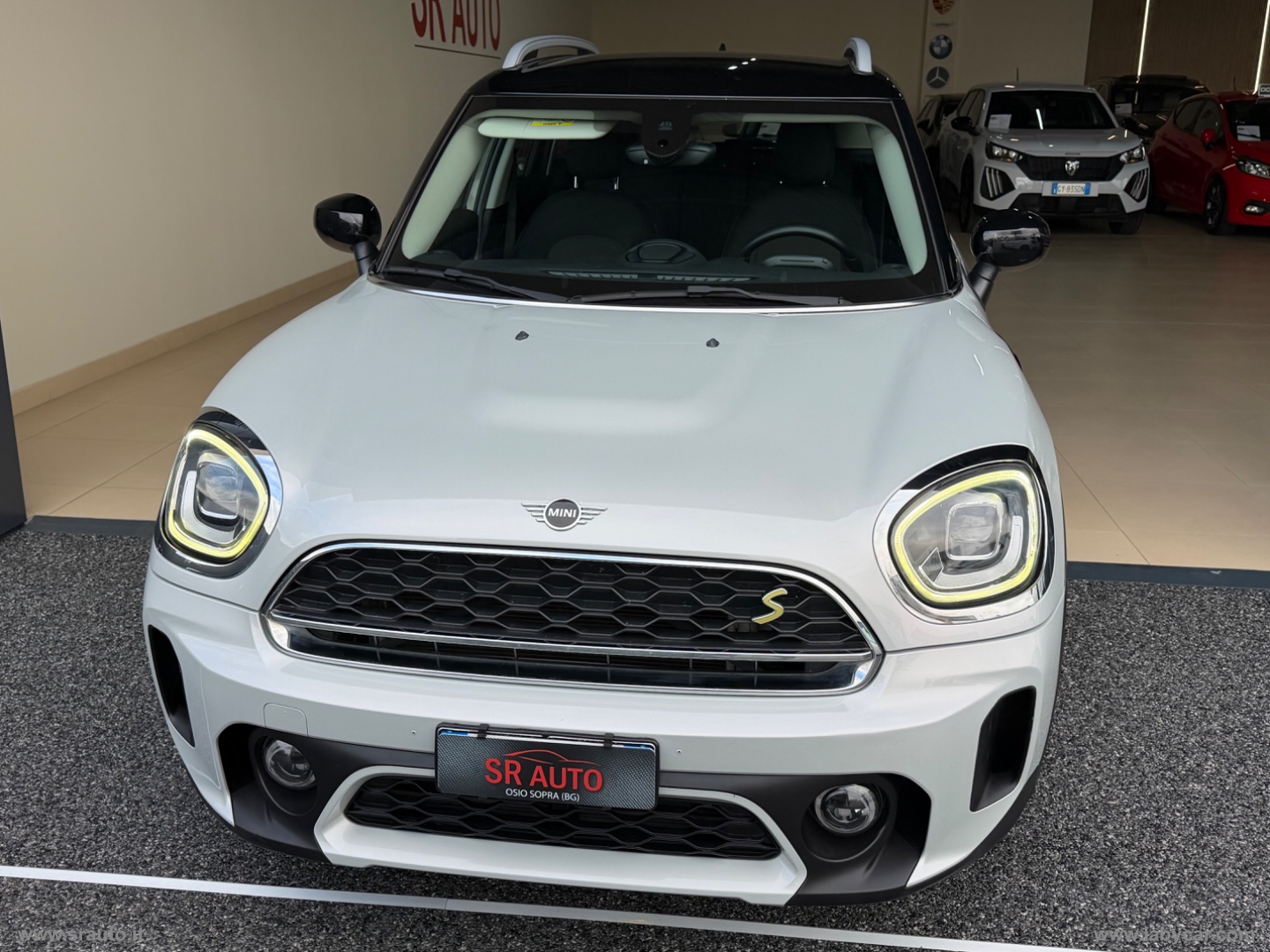 Mini Cooper SE Countryman ALL4 Aut. - immagine 2