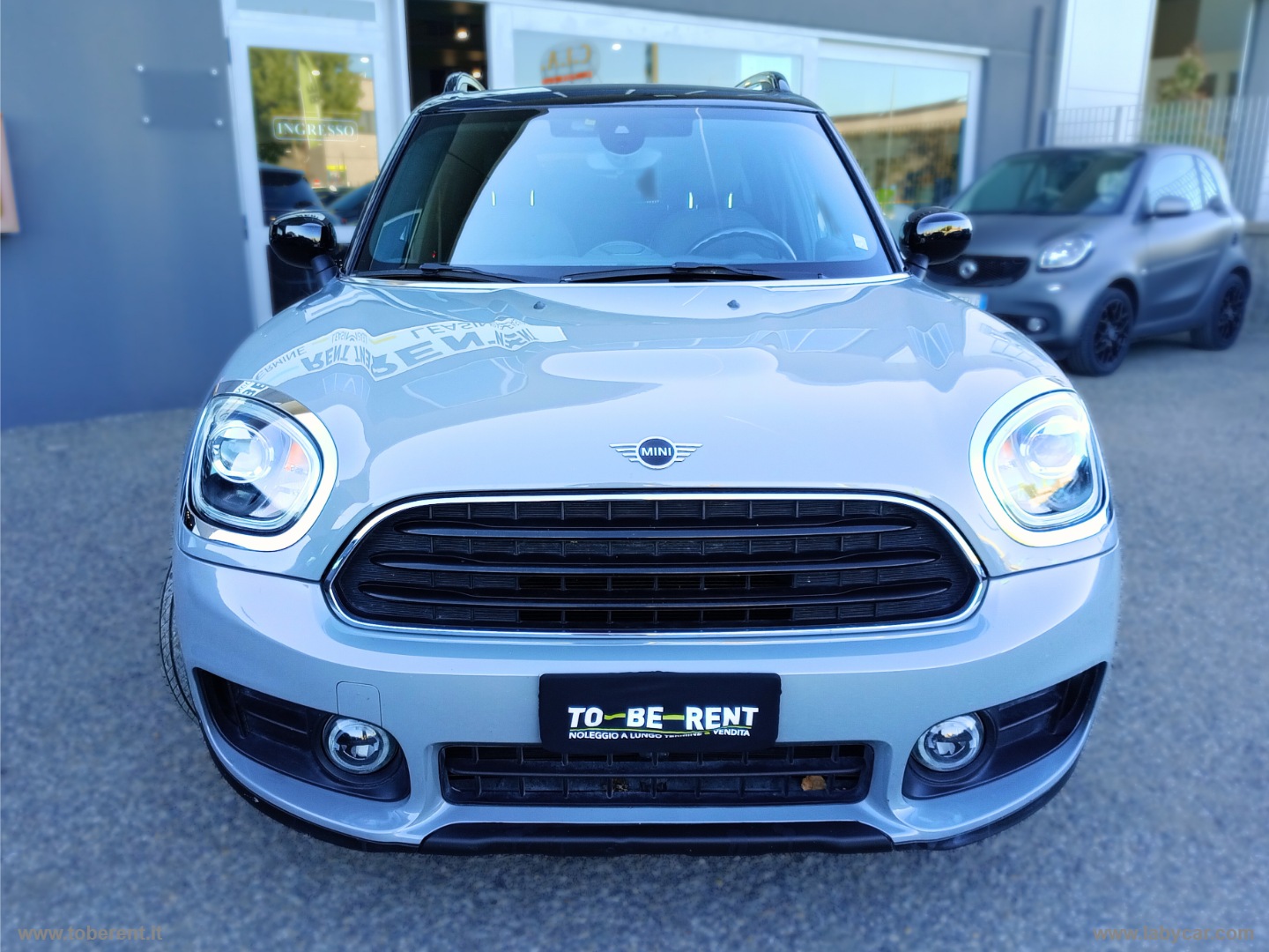 Mini Cooper D Hype Countryman ALL4 Aut. - immagine 2