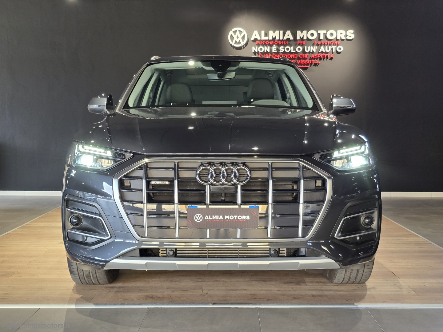 Q5 40 TFSI quattro S tr. Identity Black - immagine 2