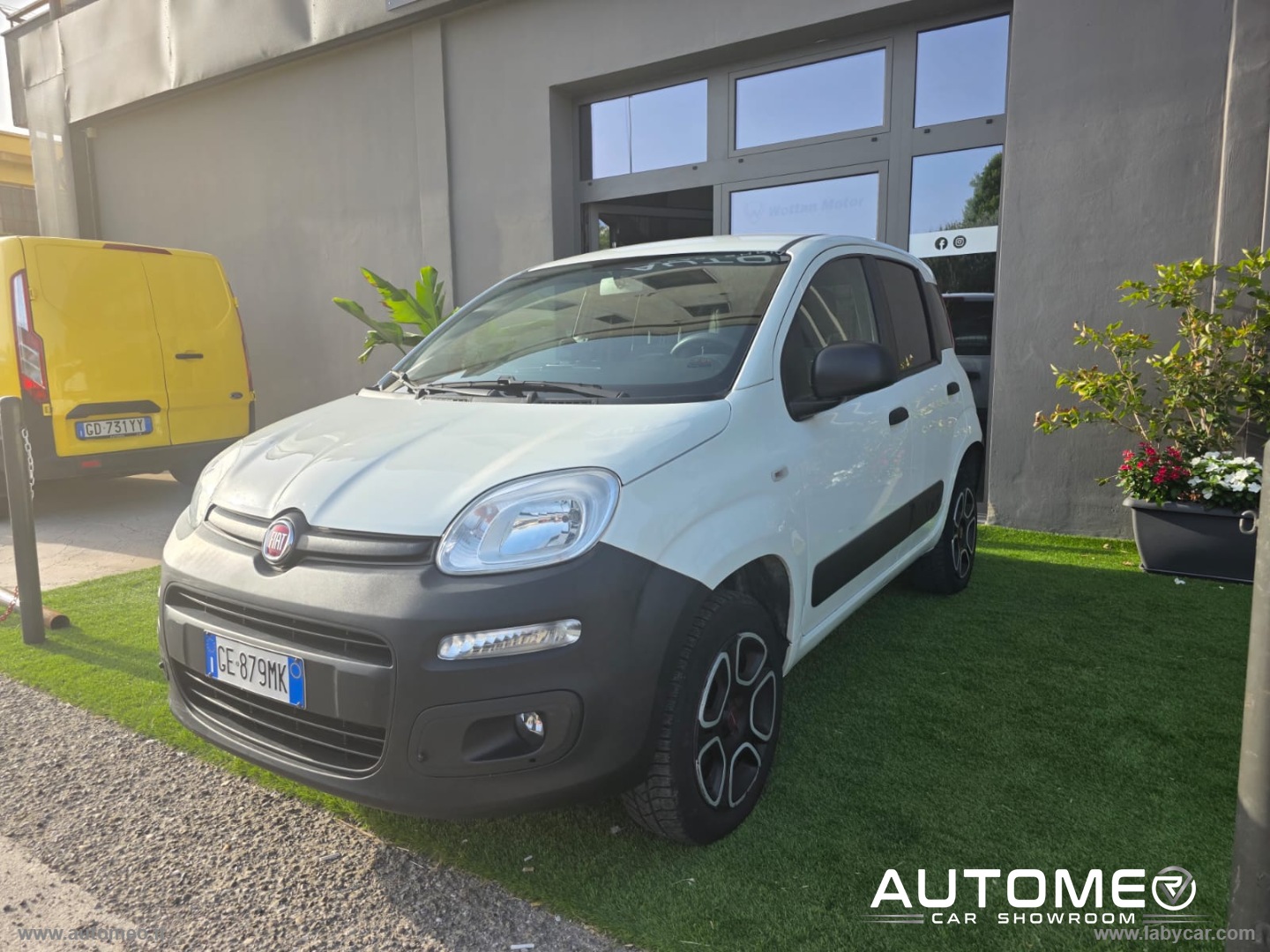 Panda 1.0 S&S Hybrid Pop Van 2 posti - immagine 2