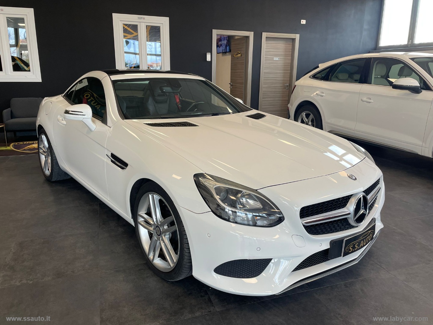 SLC 250 d Sport Mercedes-Benz SLC 250 d Sport  cabrio - immagine 2