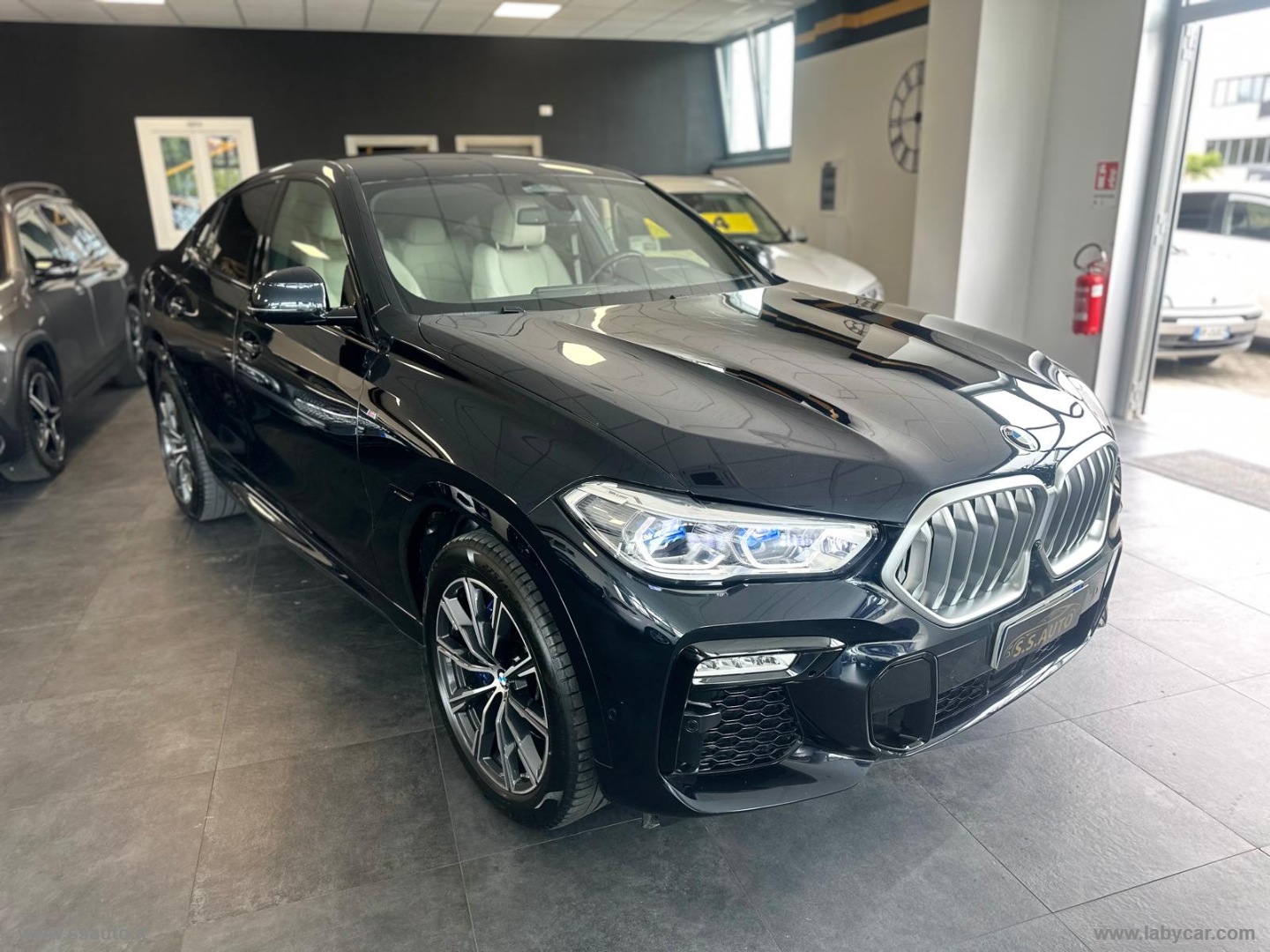 X6 xDrive30d 48V Msport Pro TAGLIANDI CERTIFICATI!! - immagine 2