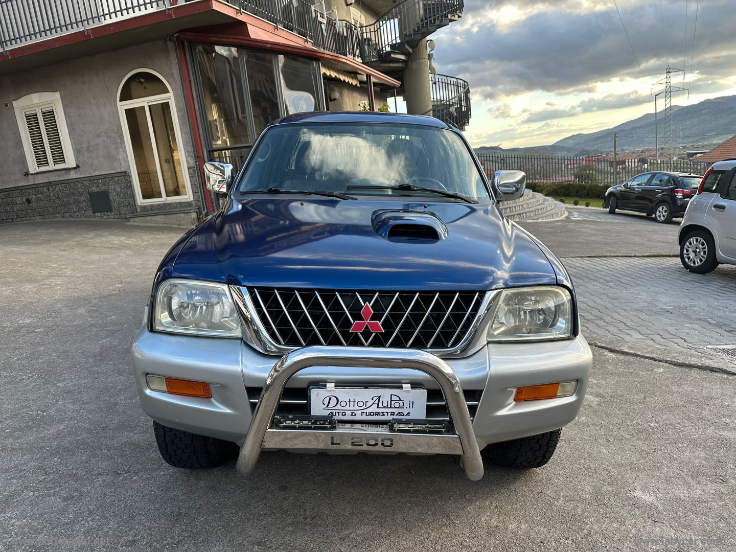 L200 2.5 TDI 4WD DC Pick-up GLS - immagine 2