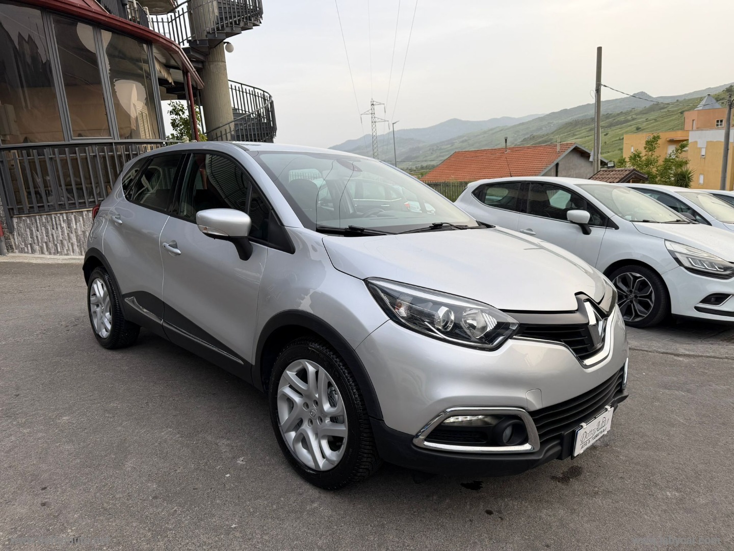 Captur 1.5 dCi 8V 90 CV S&S Ener. R-Link - immagine 2