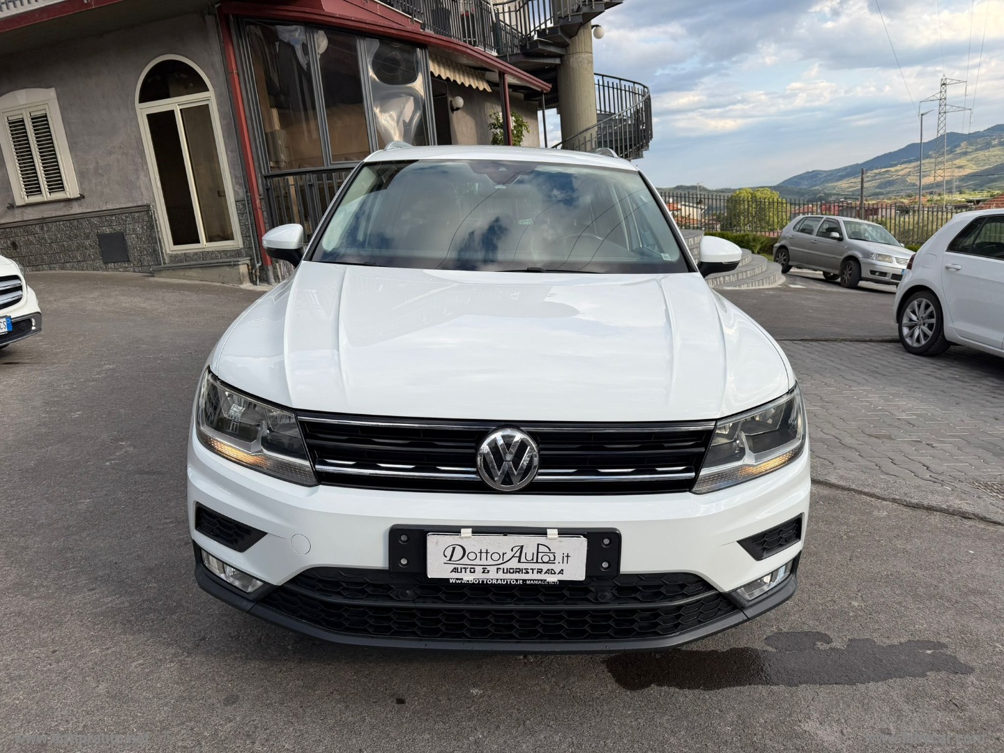 Tiguan 1.6 TDI Business BMT - immagine 2