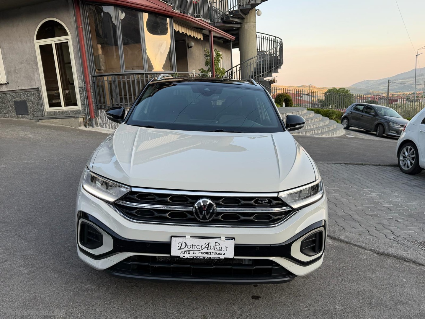 T-Roc 2.0 TDI SCR R-Line - immagine 2