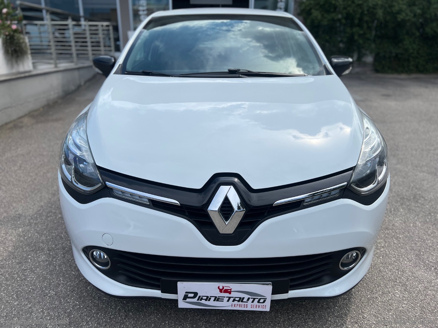 Clio dCi 8V 75 CV S&S 5p. Energy Duel - immagine 2