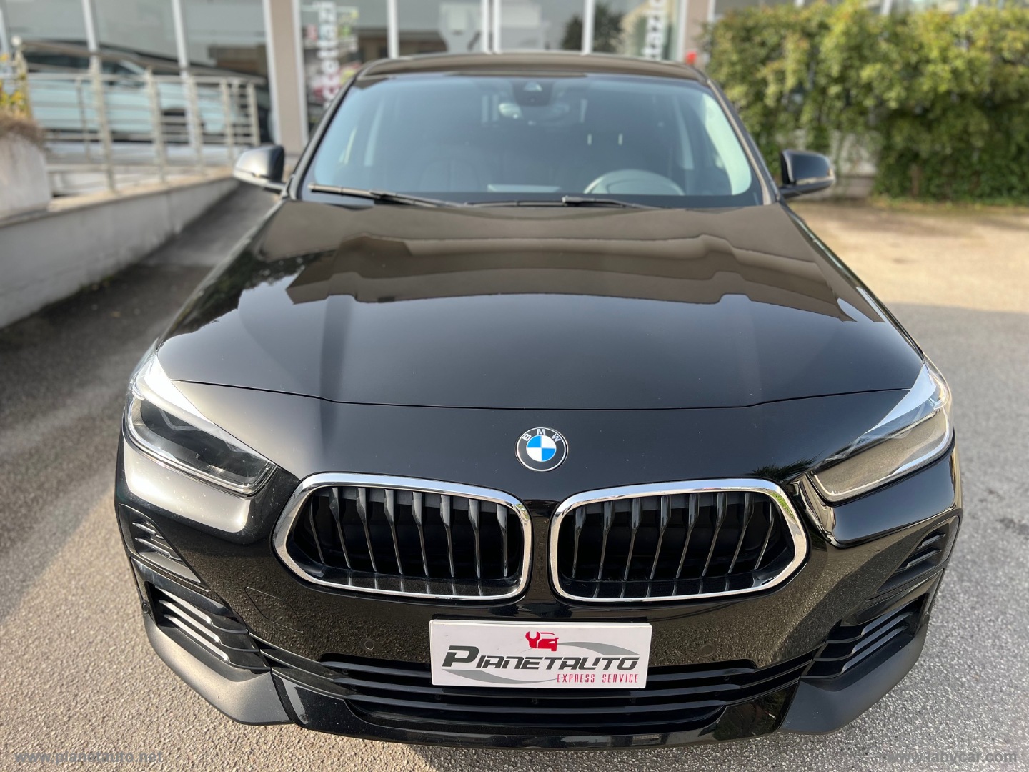 X2 xDrive18d Advantage - immagine 2