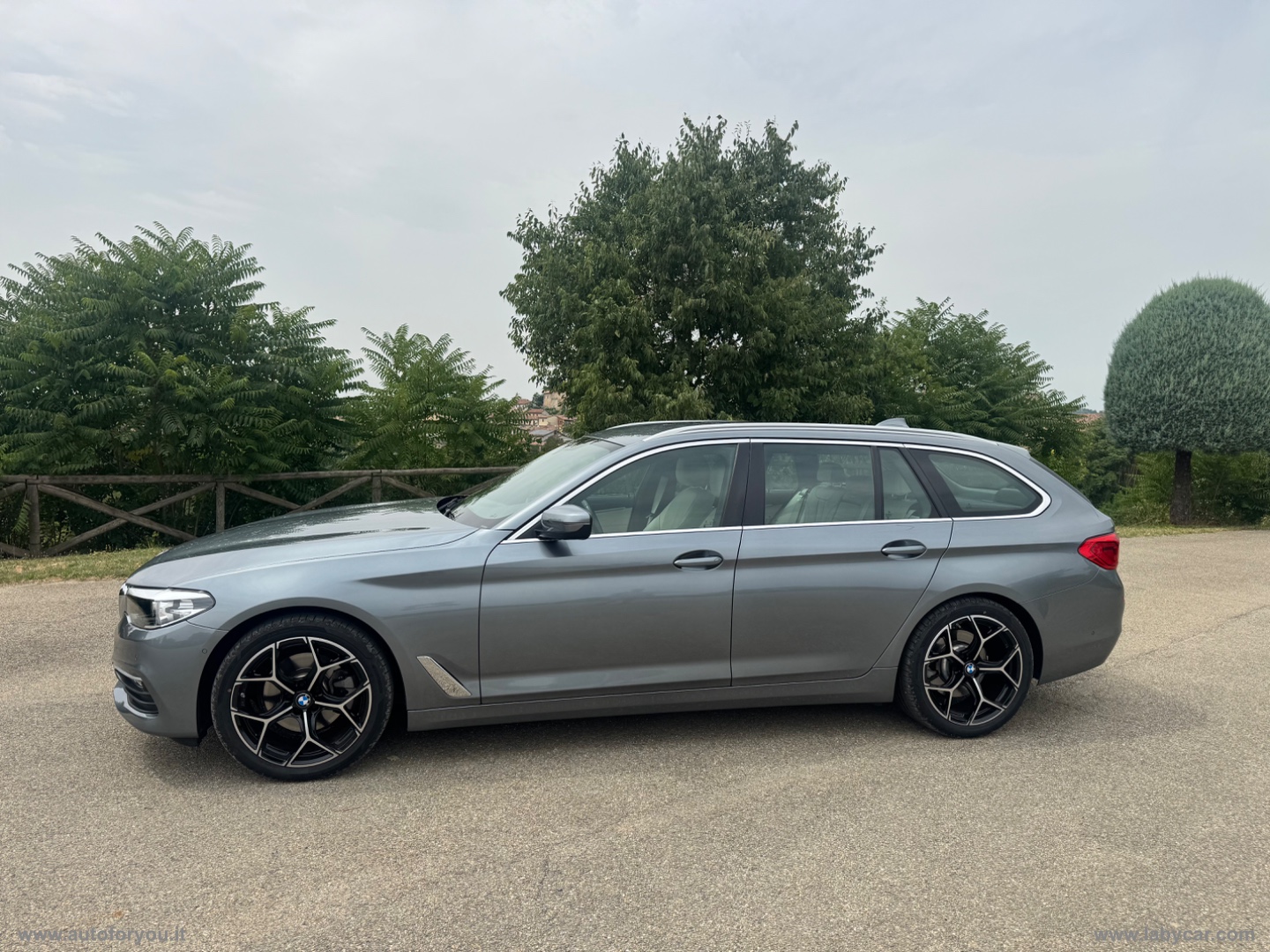 520d xDrive Touring Luxury - immagine 2
