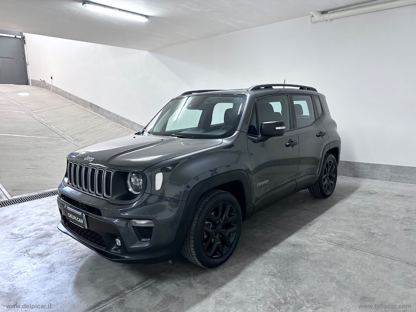 Renegade 1.5 T4 MHEV Summit - immagine 2