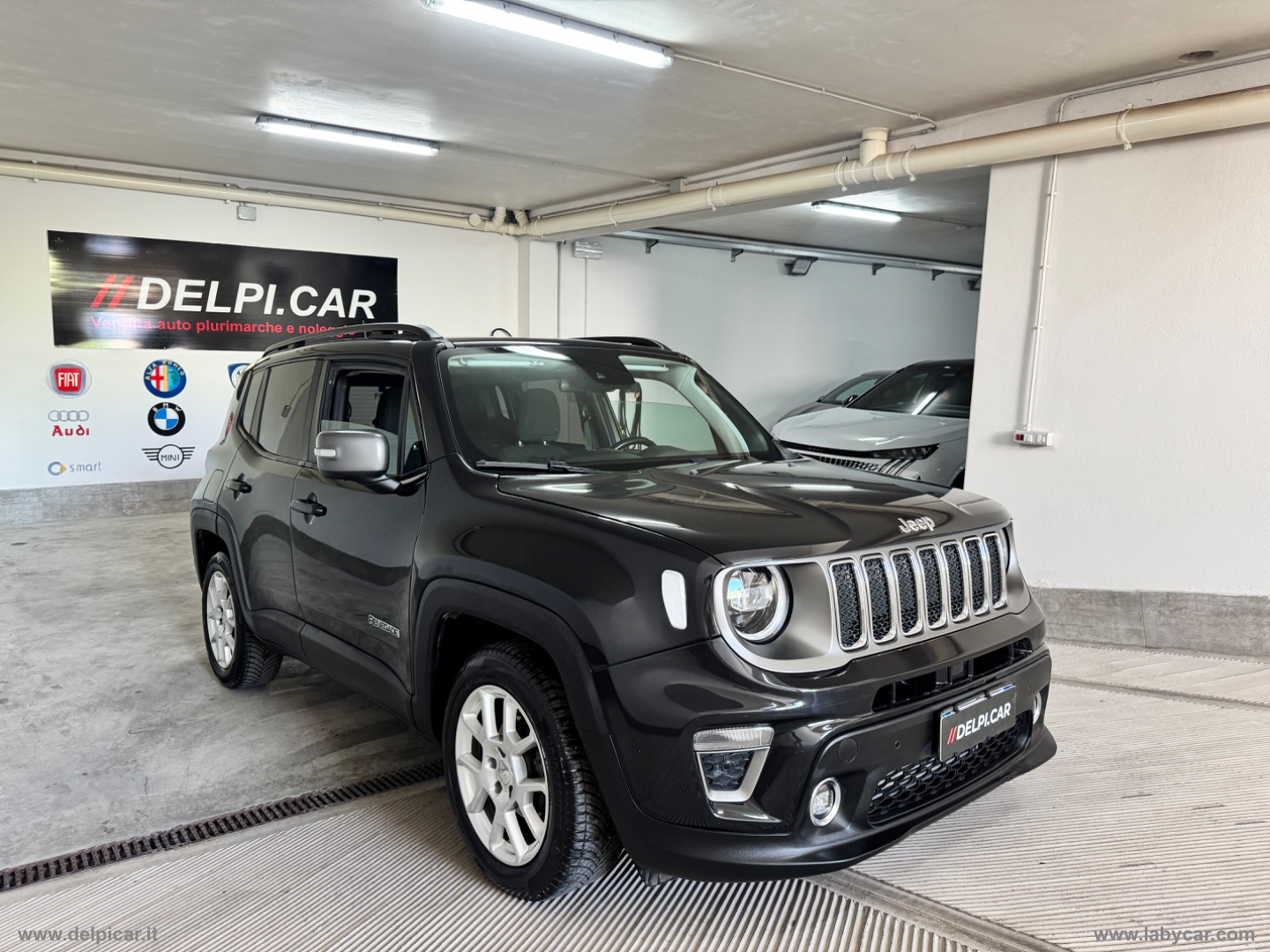 Renegade 1.6 Mjt DDCT 120CV Limited - immagine 2