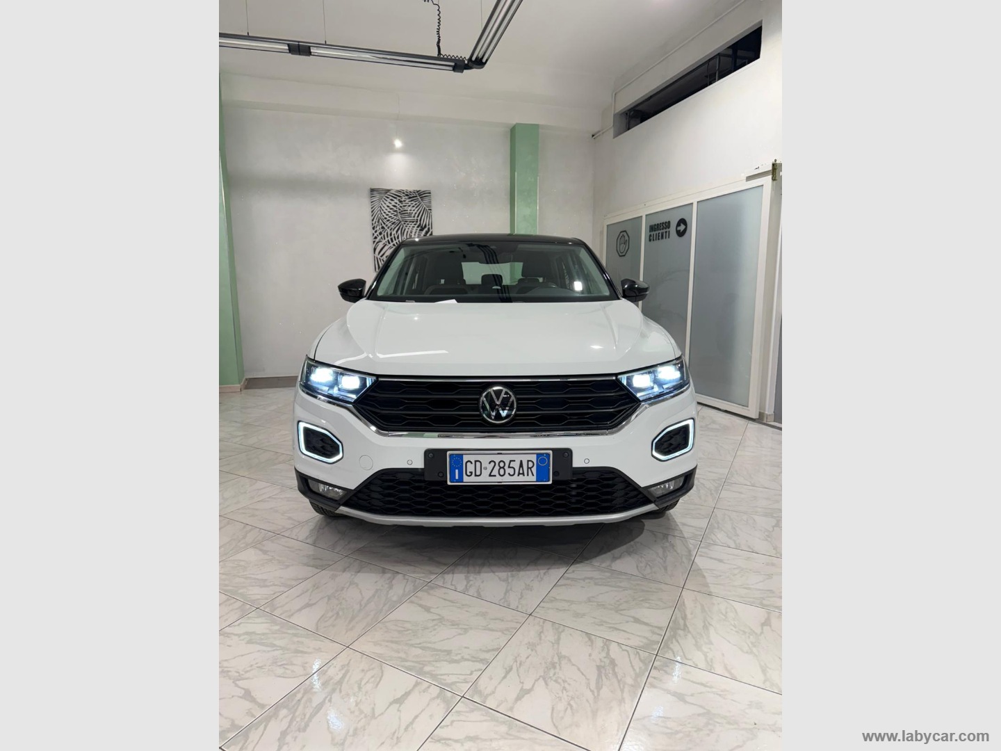 T-Roc 2.0 TDI Advanced BlueMot. Tech. - immagine 2