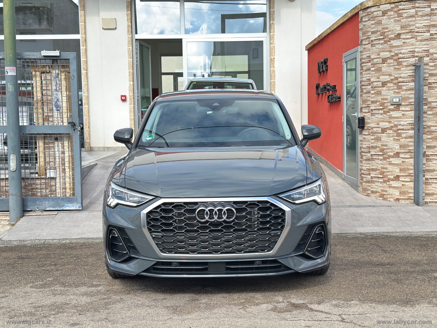 Q3 SPB 35 TDI S tronic - immagine 2