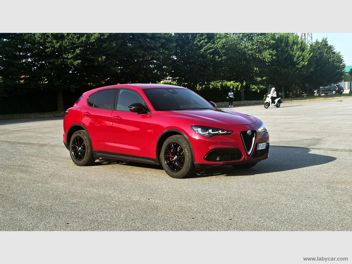 Stelvio 2.2 T.d. 160CV AT8 RWD SUPER - immagine 2
