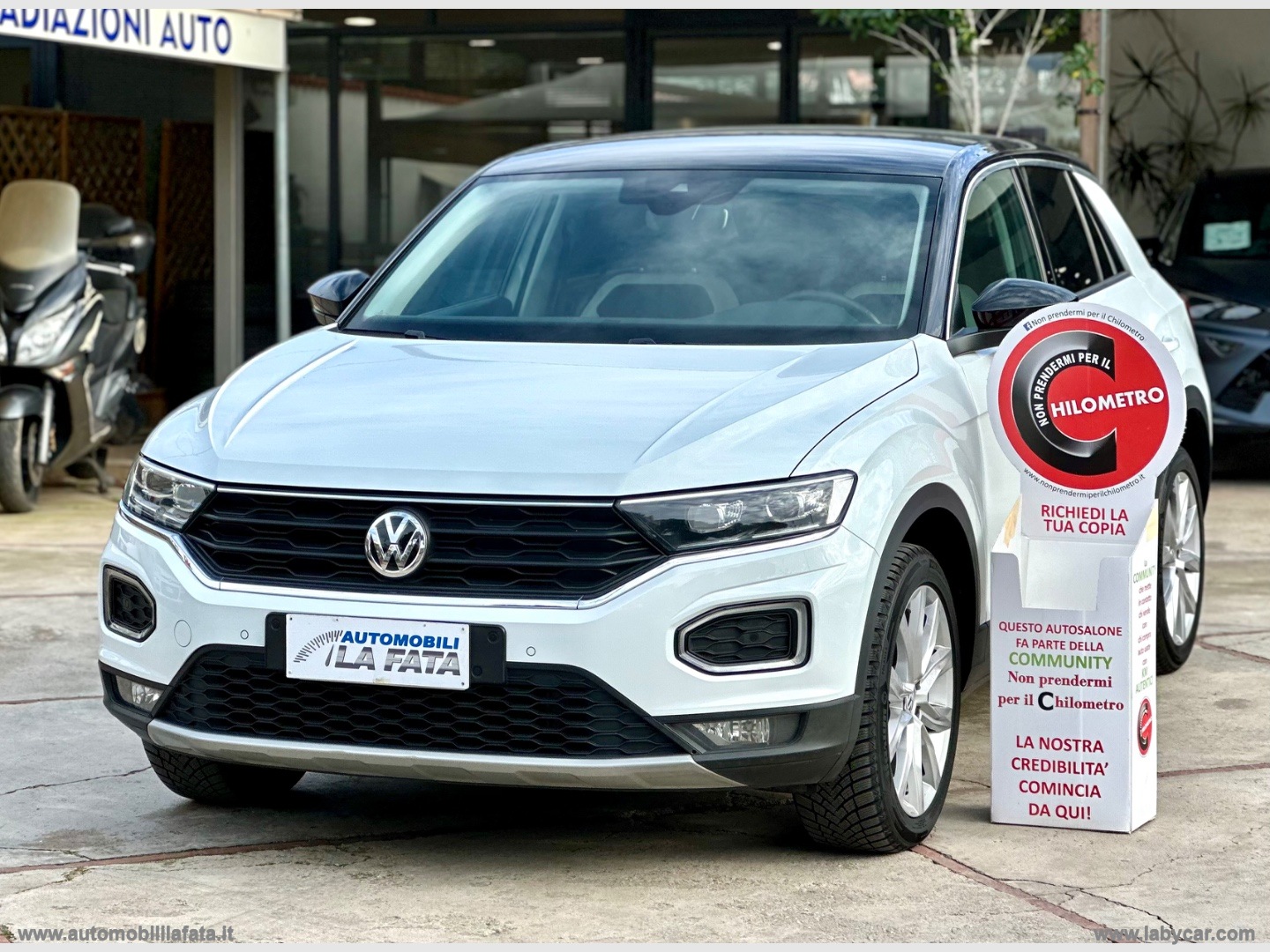 T-Roc 1.6 TDI SCR Advanced BlueMot.Tech. DIESEL KM 89.500 - immagine 2