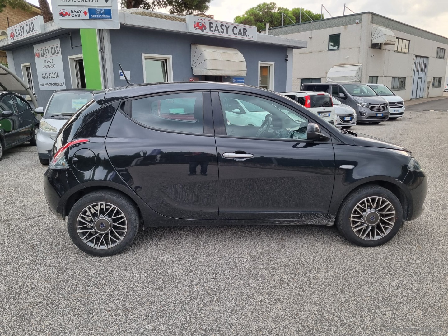 Ypsilon 1.0 FireFly 5p.S&S Hyb. Gold Pl. - immagine 2