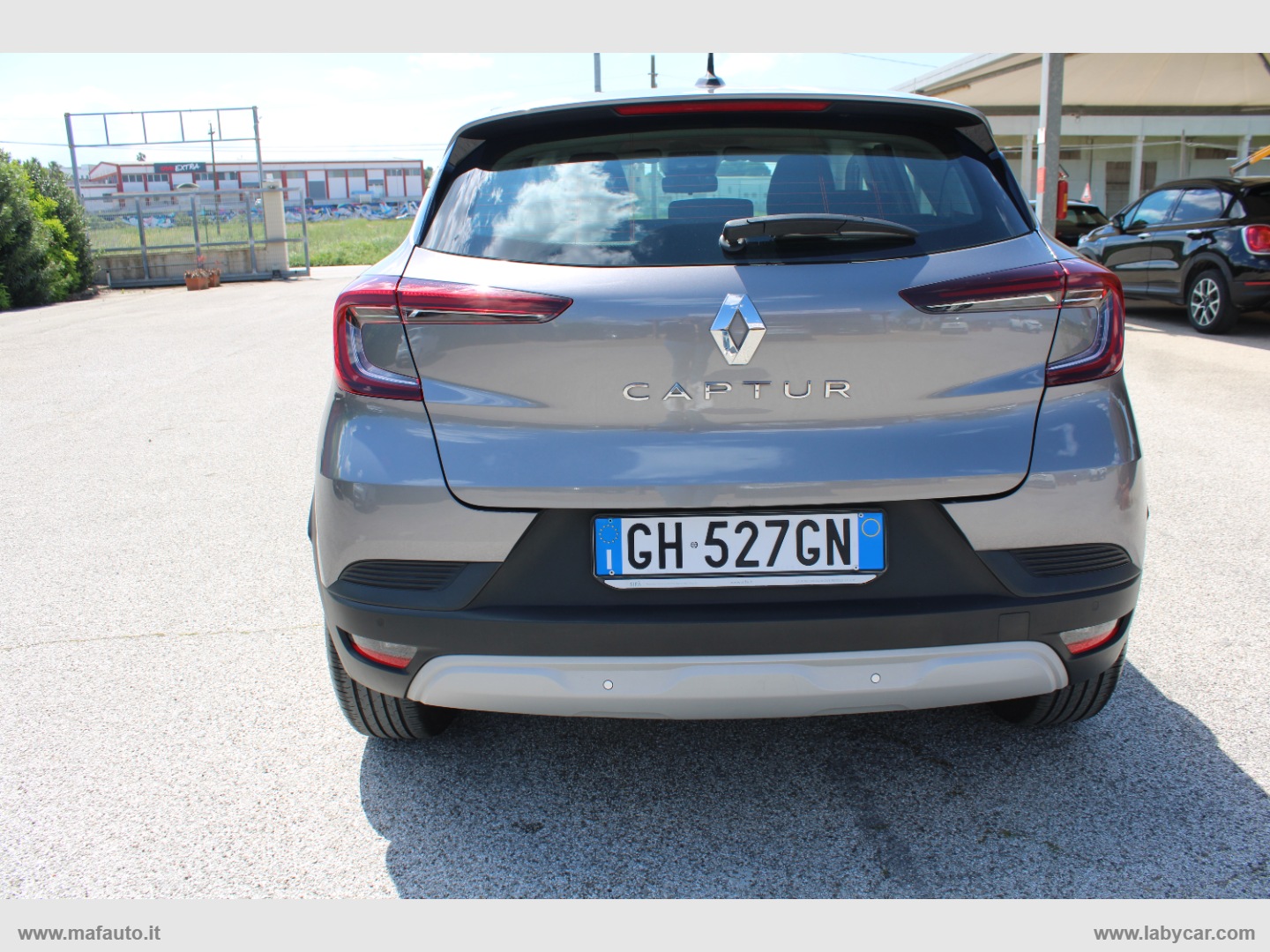 Captur TCe 12V 100 CV GPL Business - immagine 3
