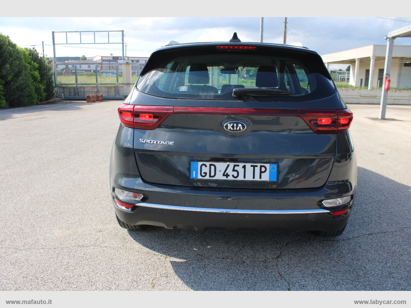 Sportage 1.6 ECOGPL 2WD Business - immagine 3