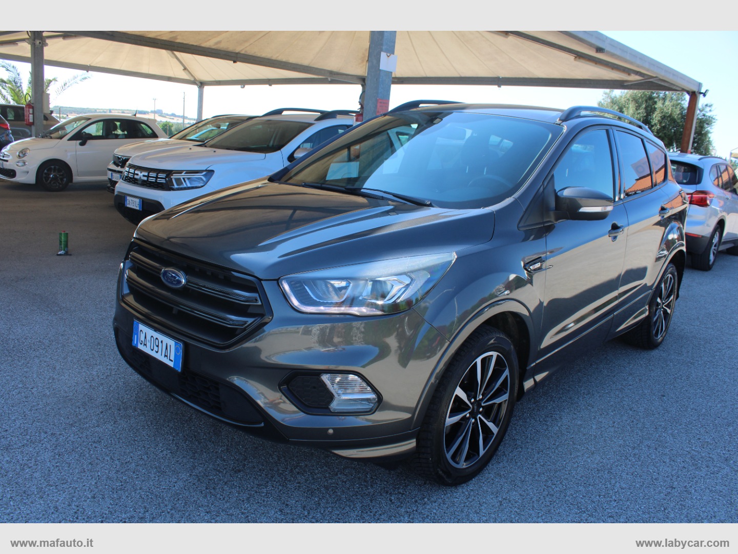 Kuga 2.0 TDCI 120 CV S&S 2WD ST-Line - immagine 3