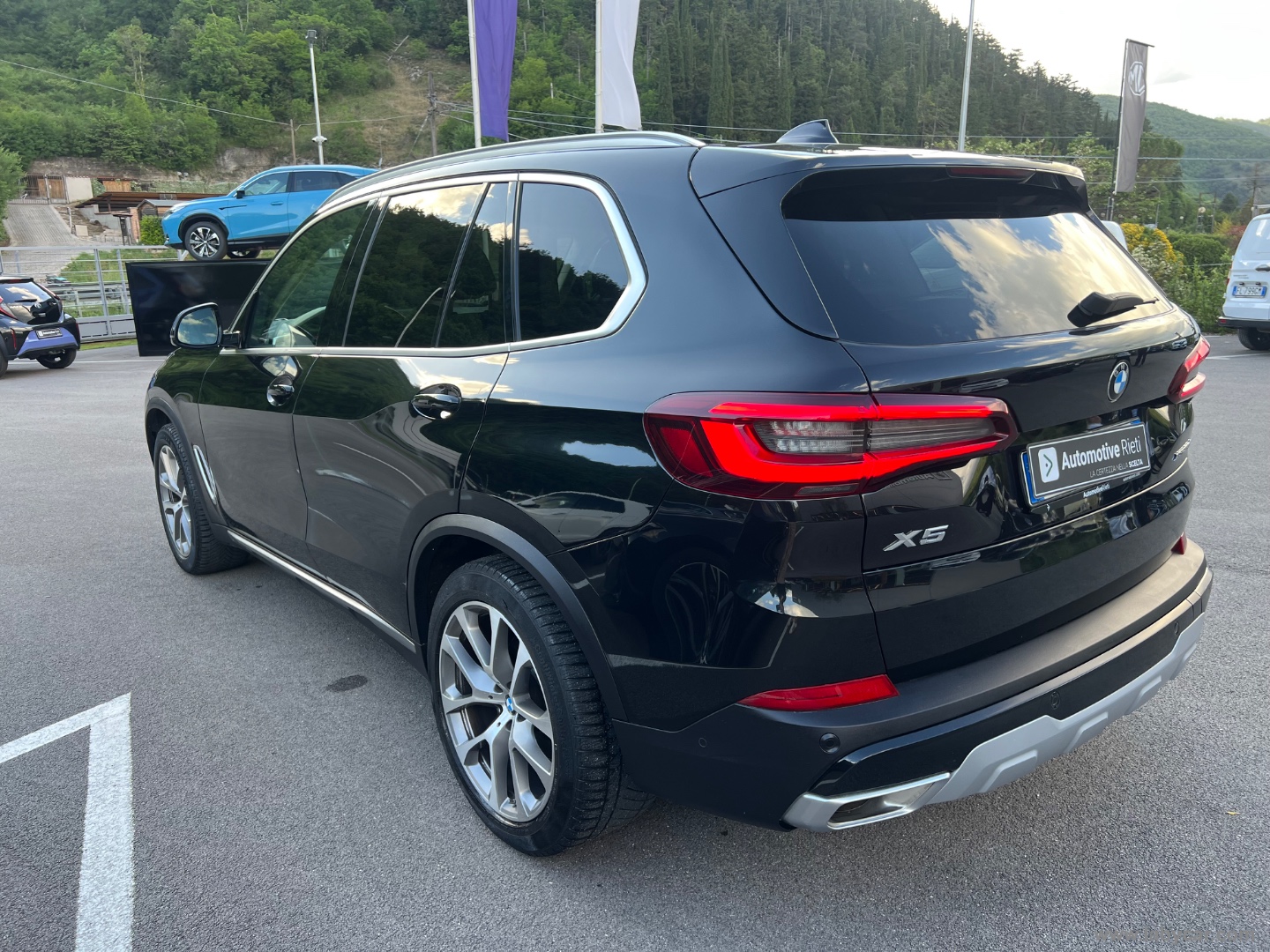 X5 xDrive30d xLine - immagine 3