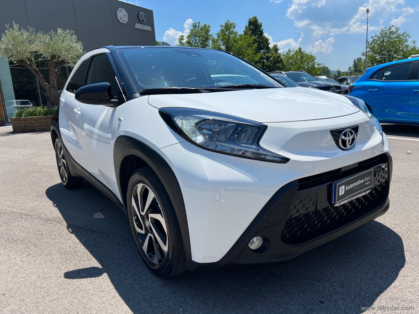 Aygo X 1.0 VVT-i 72 CV 5p. Trend S-CVT - immagine 3