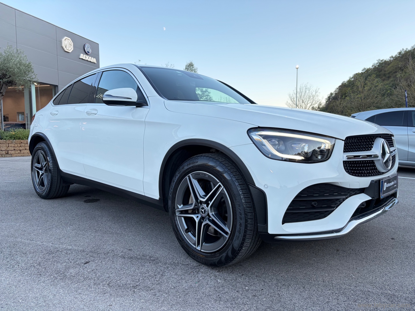 GLC 220 d 4Matic Coupé Premium - immagine 3