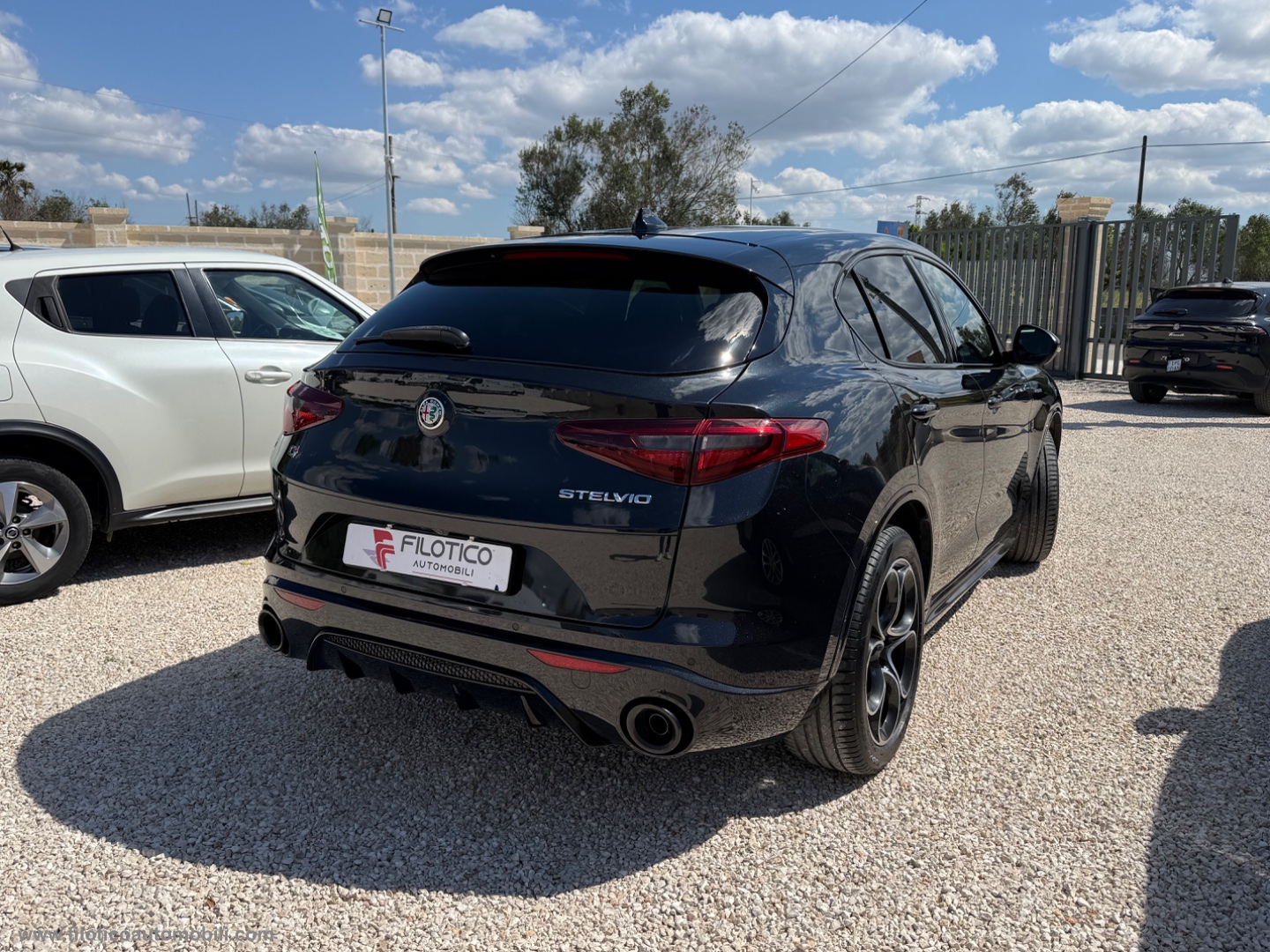 Stelvio 2.2 T.diesel 210CV AT8 Q4 Veloce KM CERTIFICATI - CERCHI 20 FULL! - immagine 3