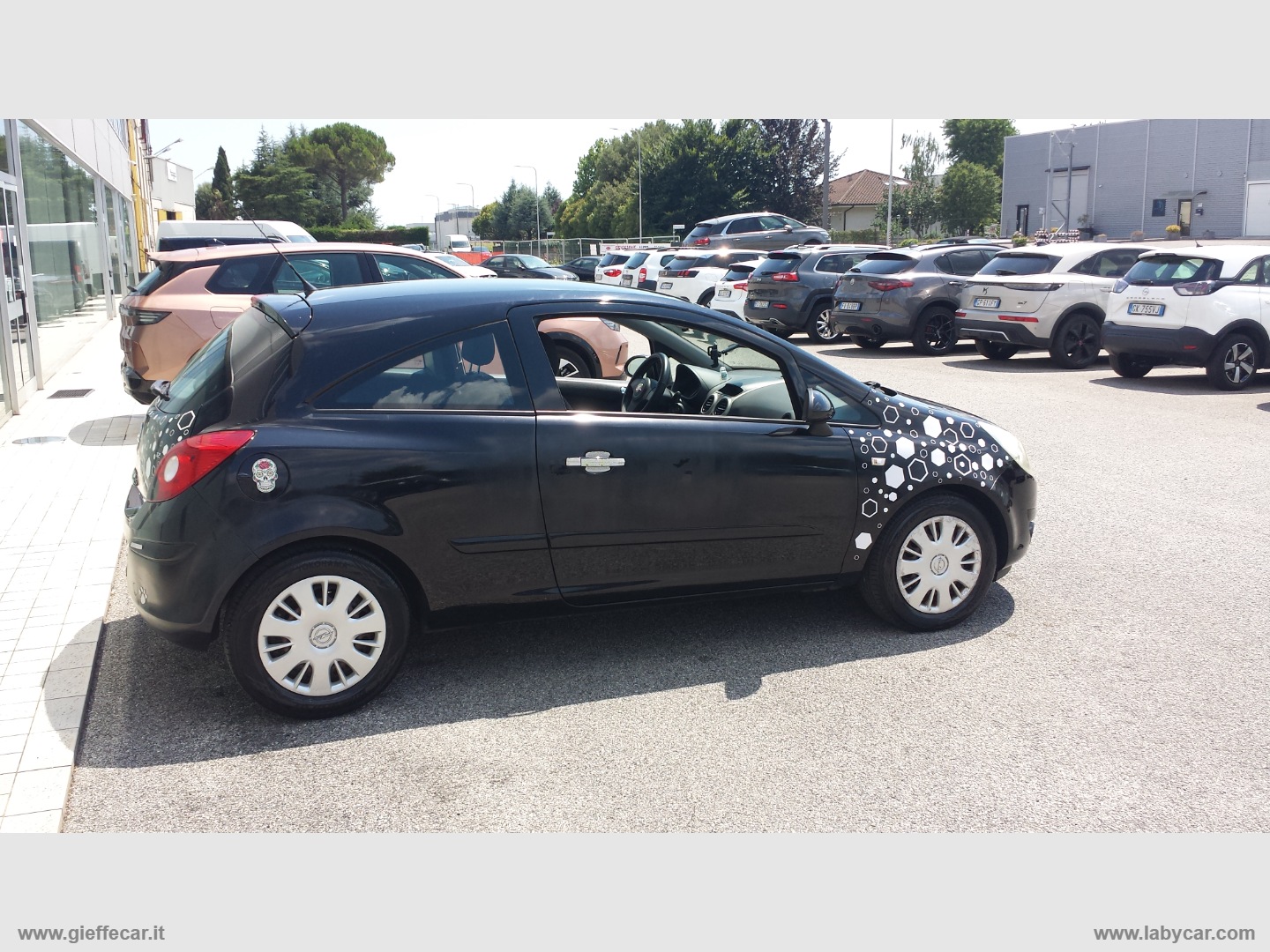 Corsa 1.2 16V 3p. Enjoy - immagine 3