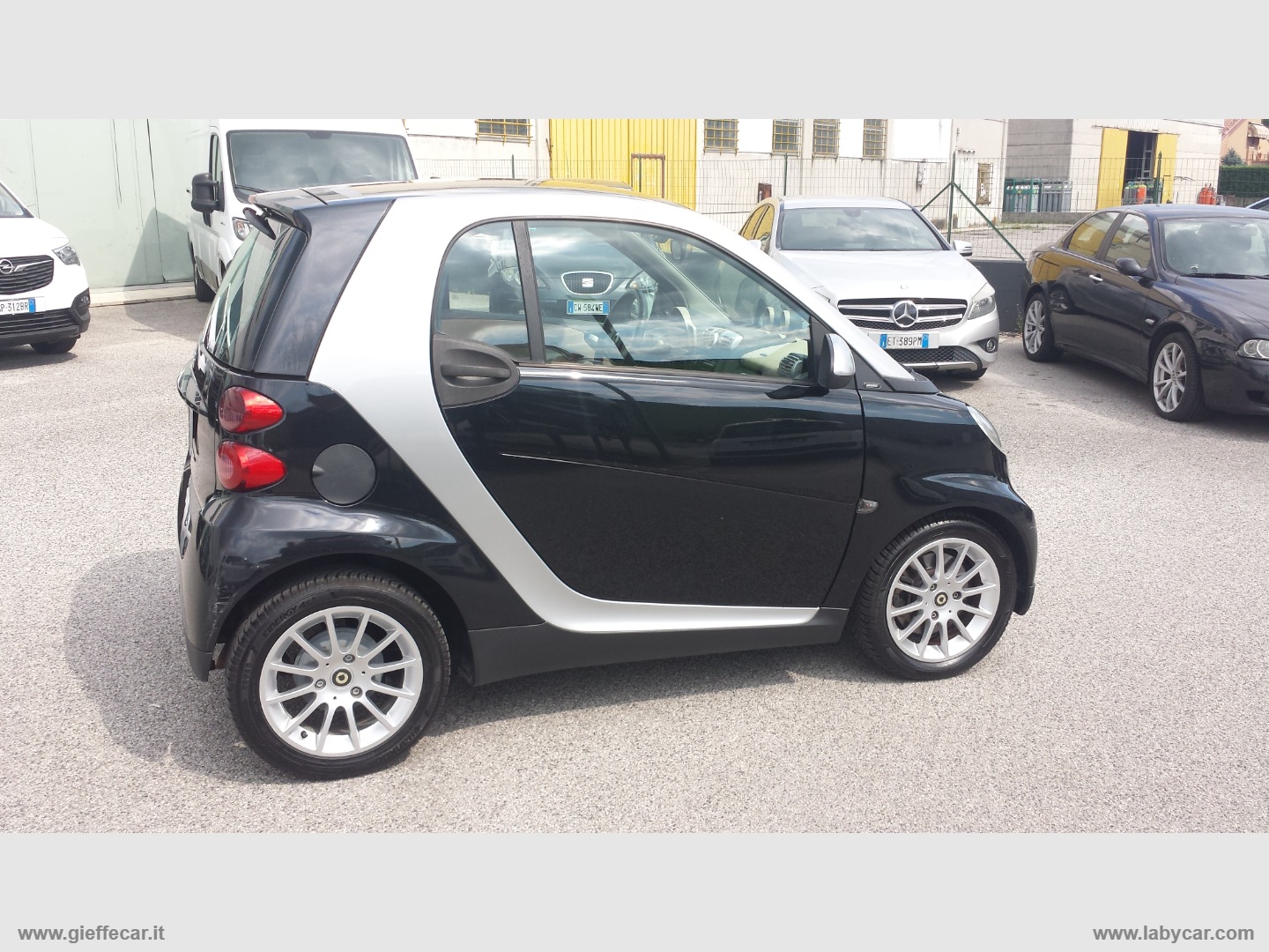 Fortwo 1000 52 kW Coupé Passion - immagine 3