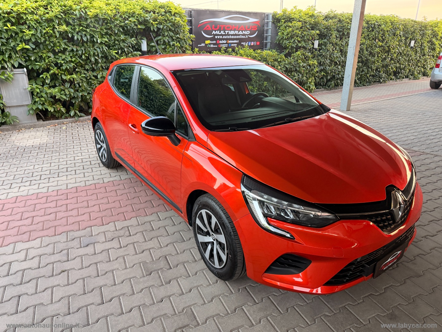 Clio SCe 65 CV Evolution - immagine 3