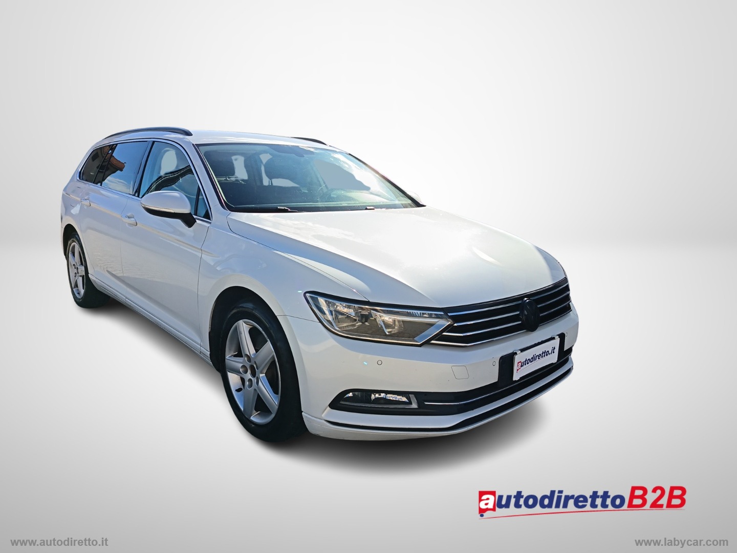 Passat 2.0 TDI DSG Executive BMT - immagine 3
