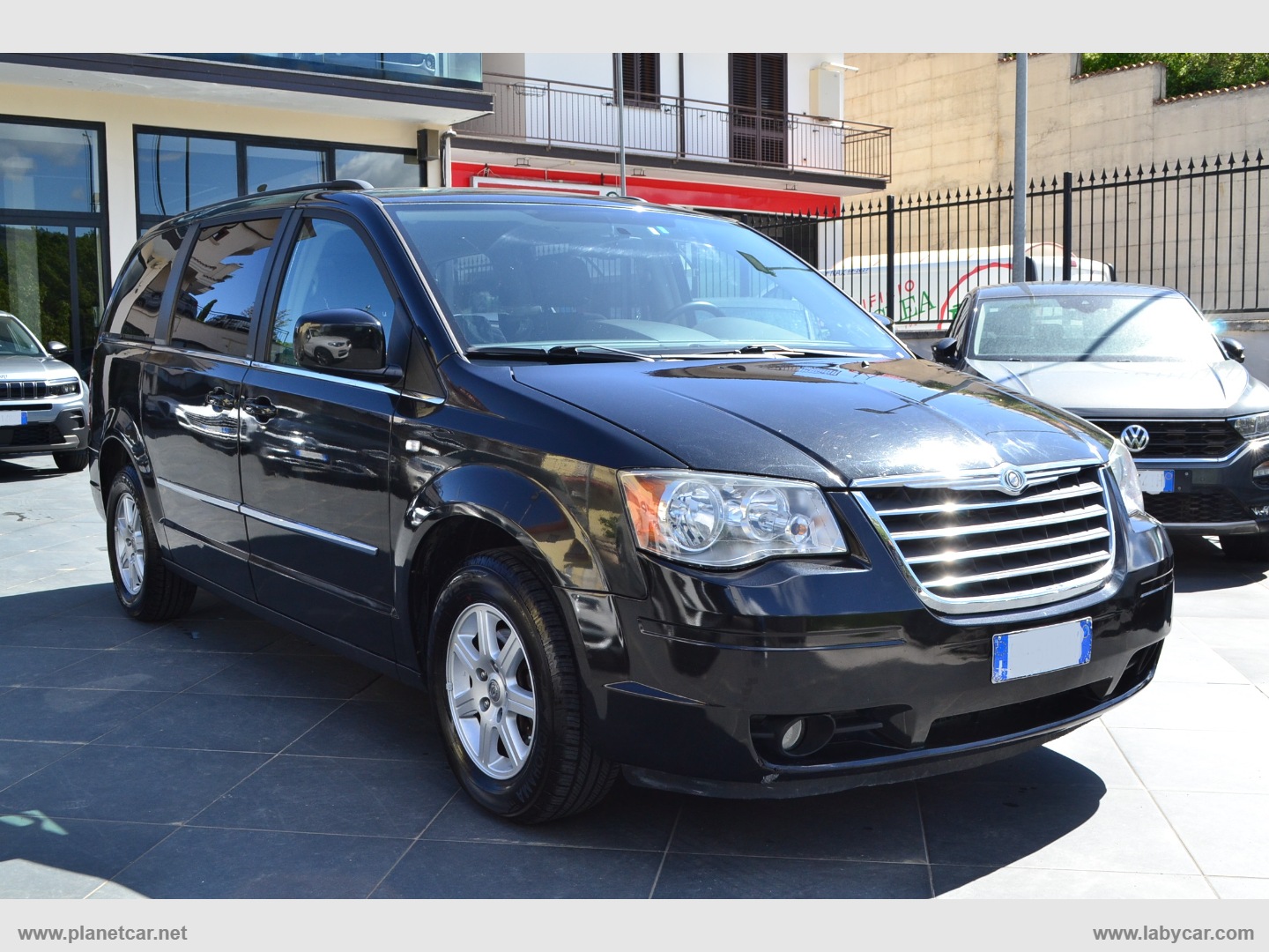 Grand Voyager 2.8 CRD DPF Touring - immagine 3