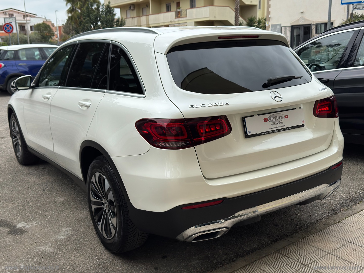 GLC 200 d 4Matic Executive - immagine 3