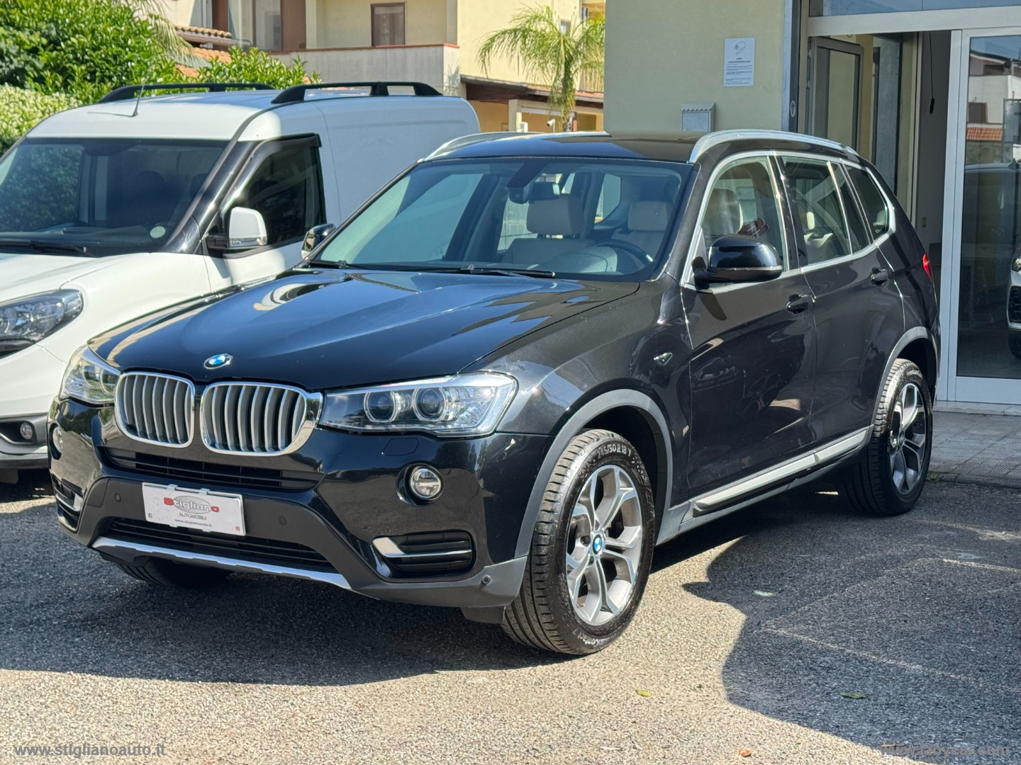 X3 xDrive20d xLine TETTO PELLE TAGL.BMW - immagine 3