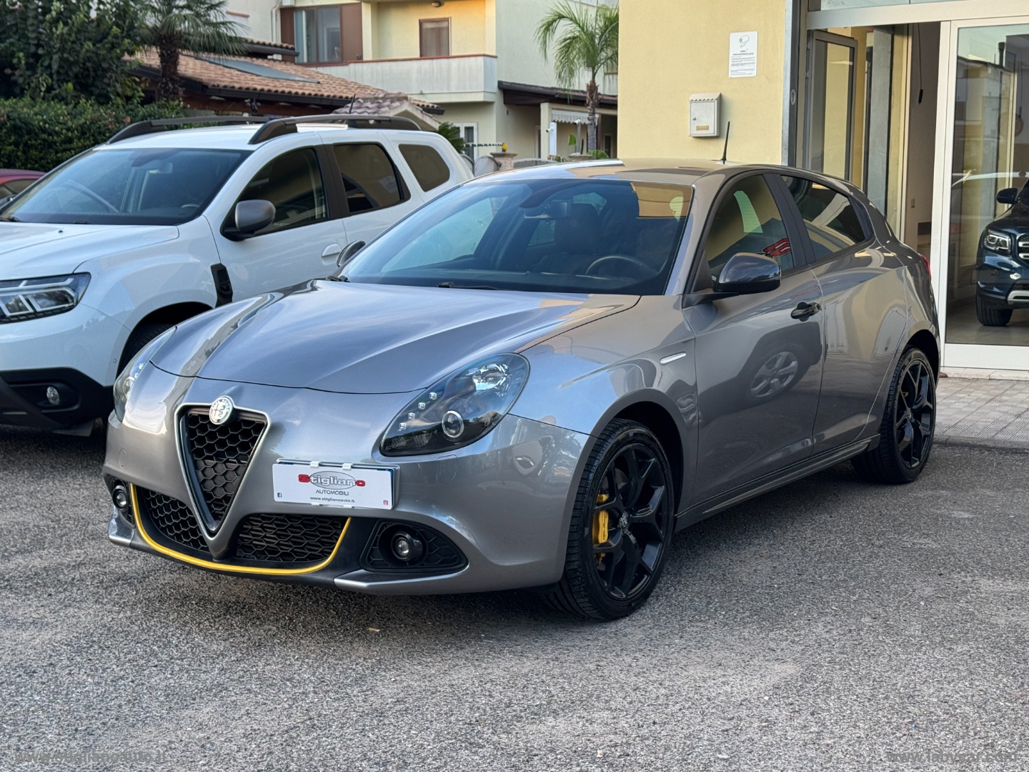 Giulietta 1.6 JTDm 120 CV Carb. Ed - immagine 3