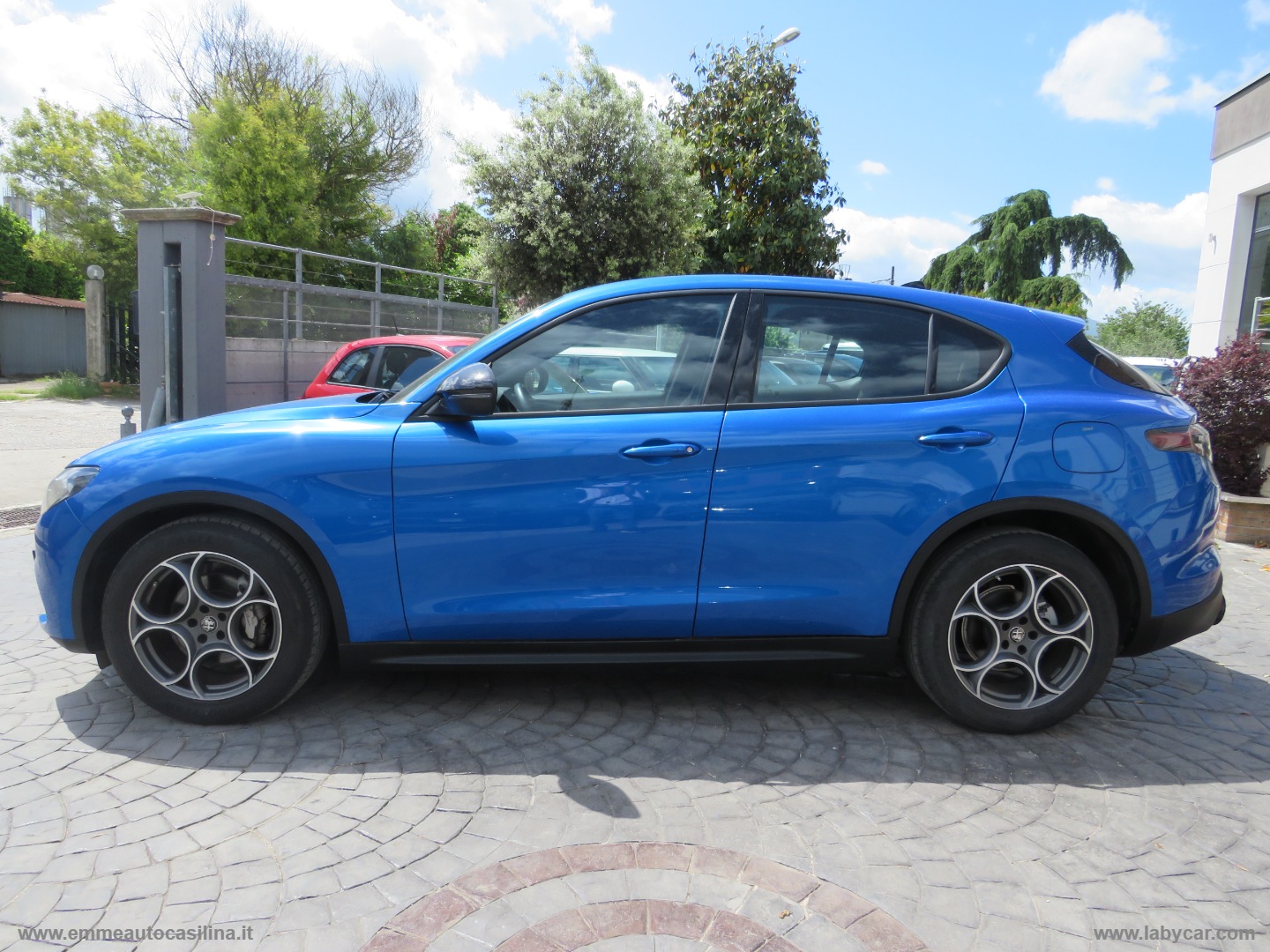 Stelvio 2.2 T.d. 160CV AT8 RWD Sprint - immagine 3