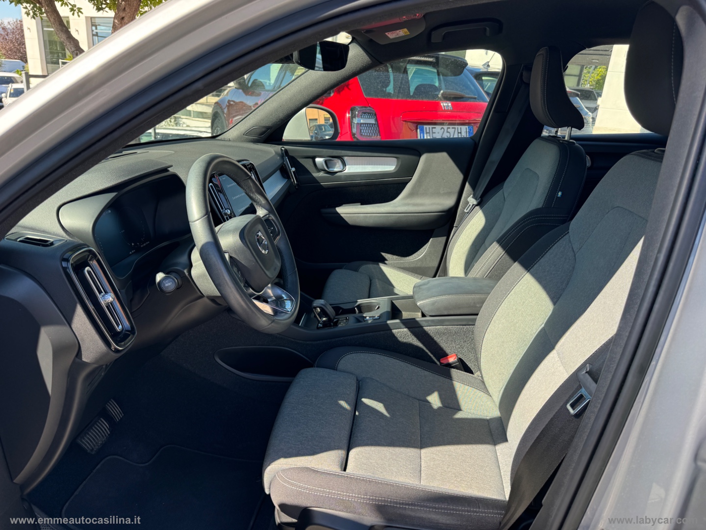 XC40 T4 Recharge automatico Core - immagine 3