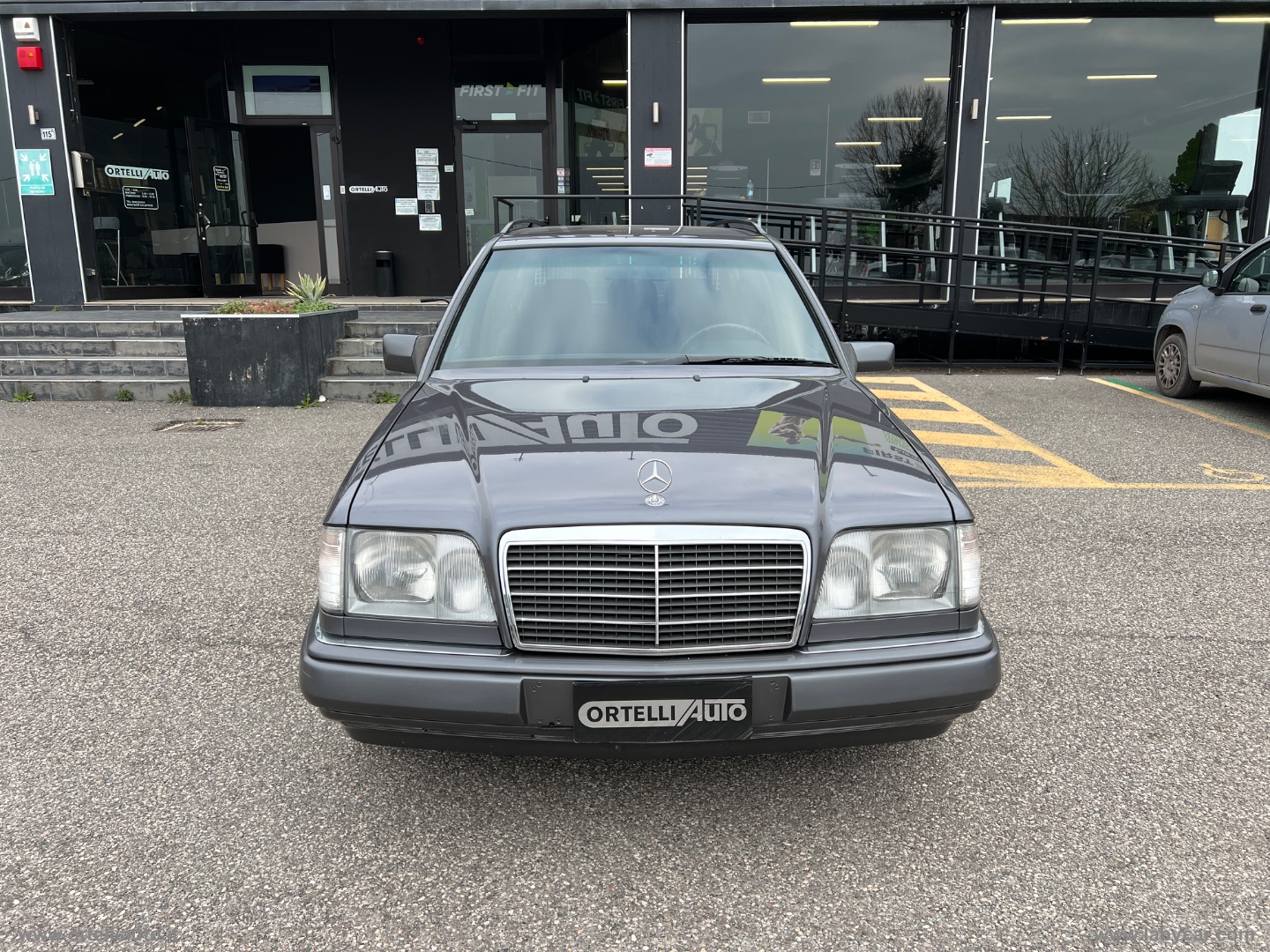 E 200 S.W. Elegance DA COLLEZIONE - immagine 3