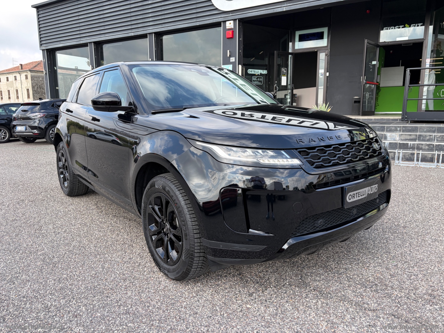 RR Evoque 2.0D 150 CV AWD Auto S - immagine 3
