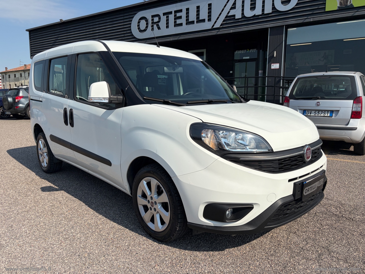 Doblò 1.6 MJT 95 CV Lounge - immagine 3