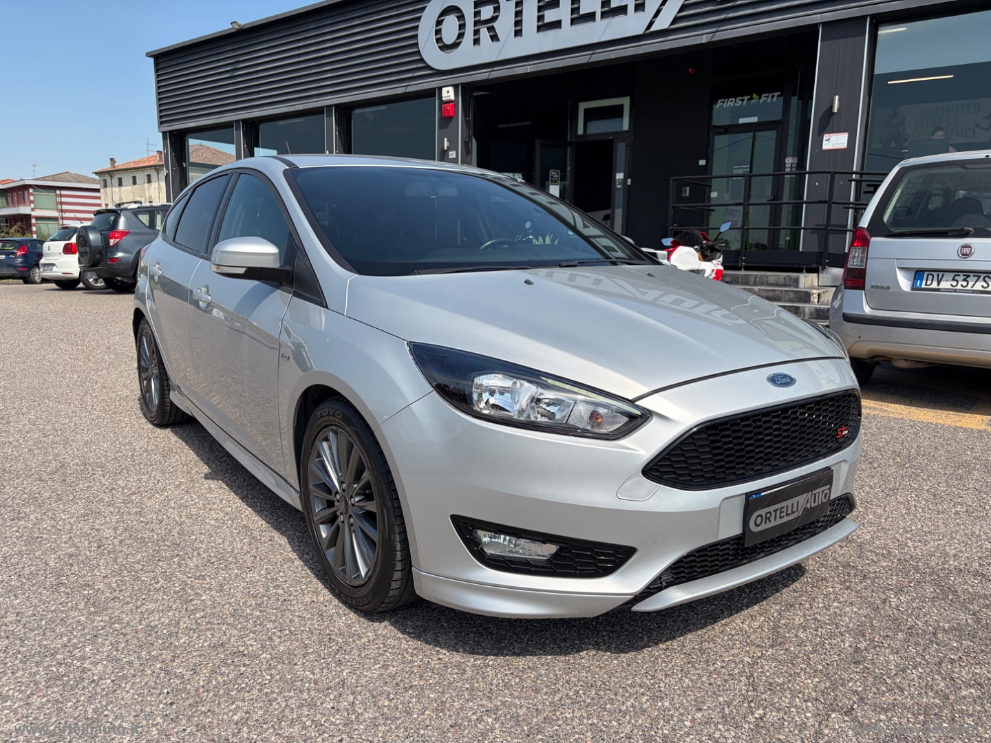 Focus 1.5 EcoBlue 120CV 5p. ST Line - immagine 3