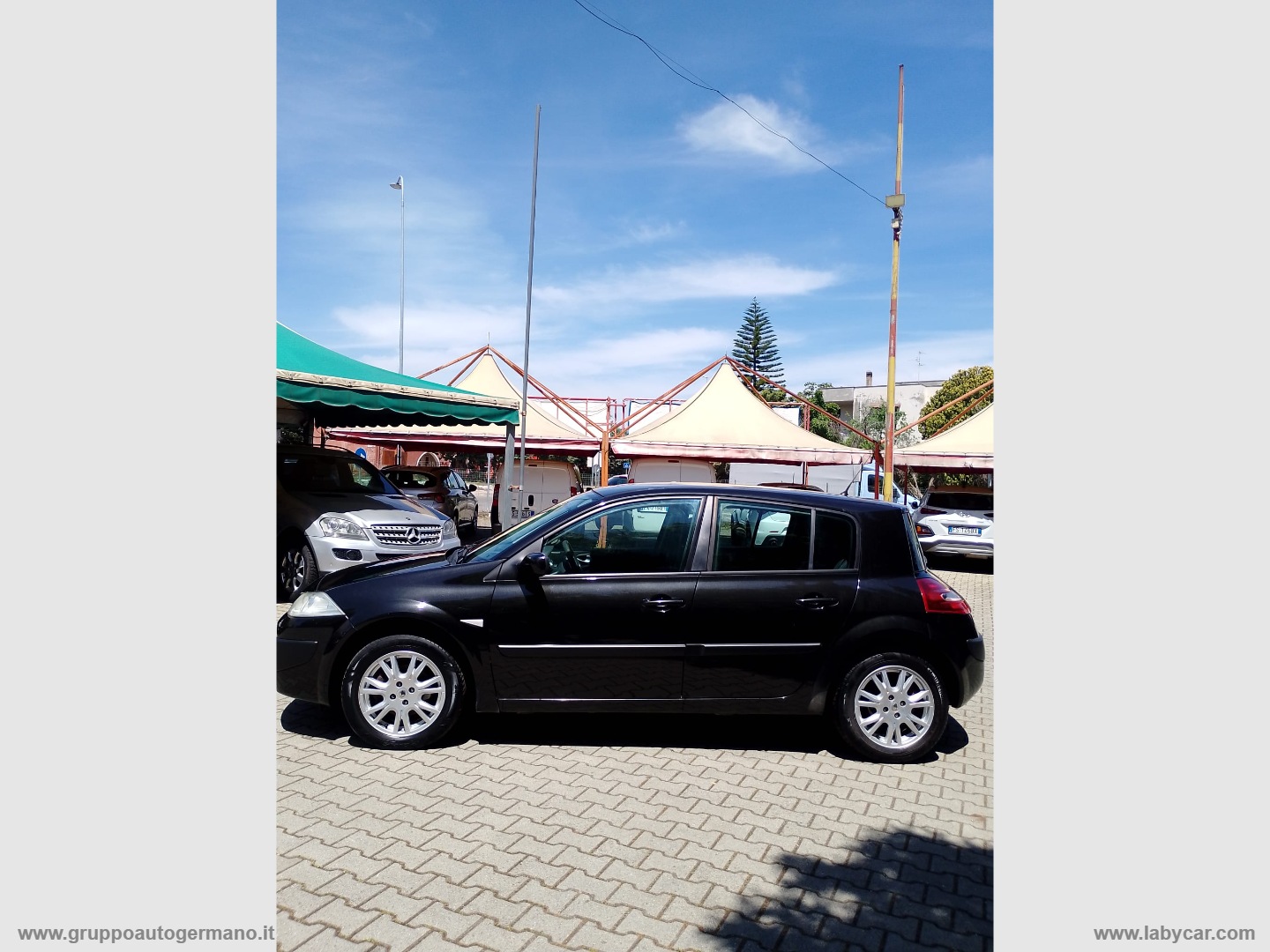 Mégane 1.5 dCi 105 CV 5p. S.S. Exception - immagine 3