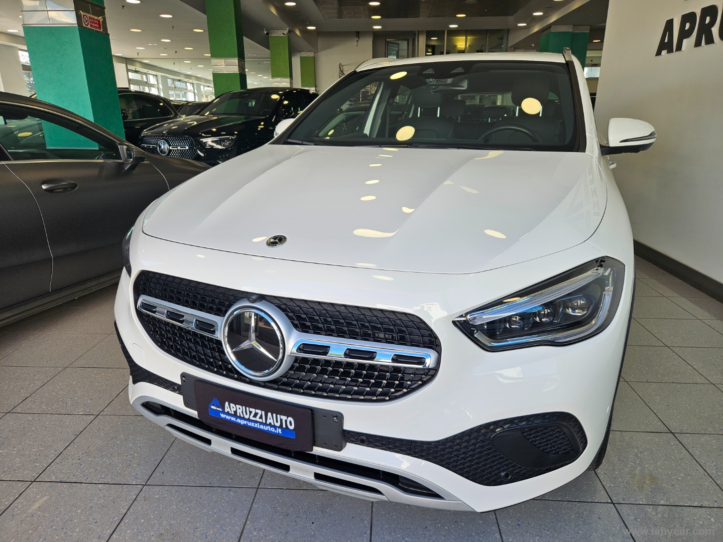 GLA 200 d Automatic 4Matic Sport - immagine 3
