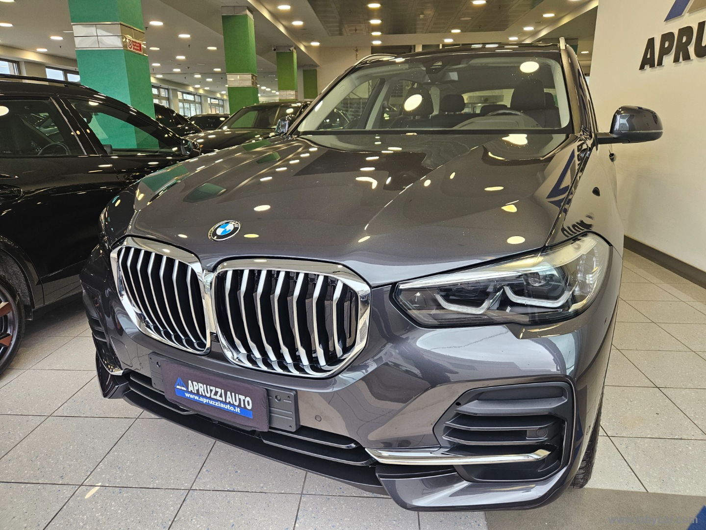 X5 xDrive25d Business - immagine 3
